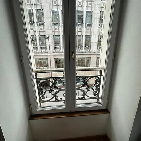 Apartment Champs Elysees 2c