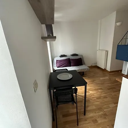 Apartment Champs Elysees 2c Paris